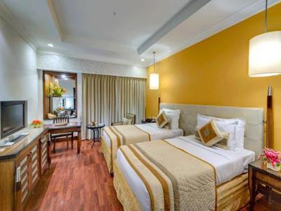 Hotel Hindusthan International, 5*
