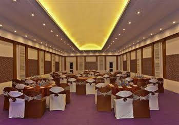 Hindusthan International, 5* Kolkata