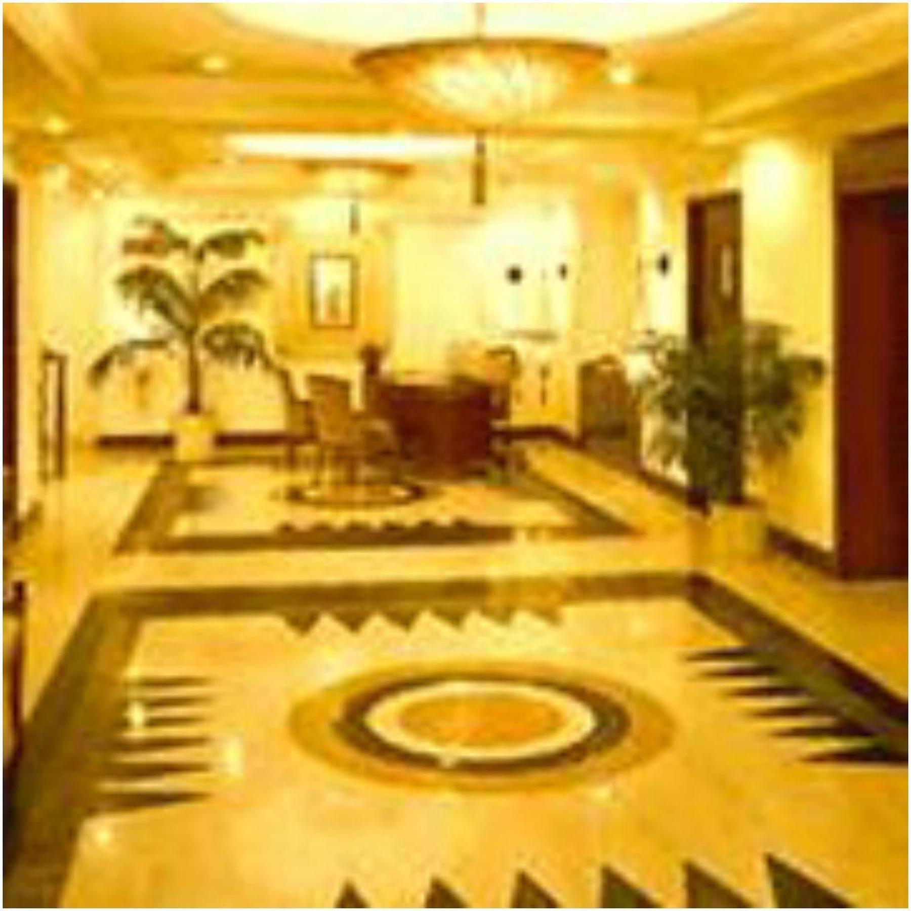 Hotel Hindusthan International, 5*