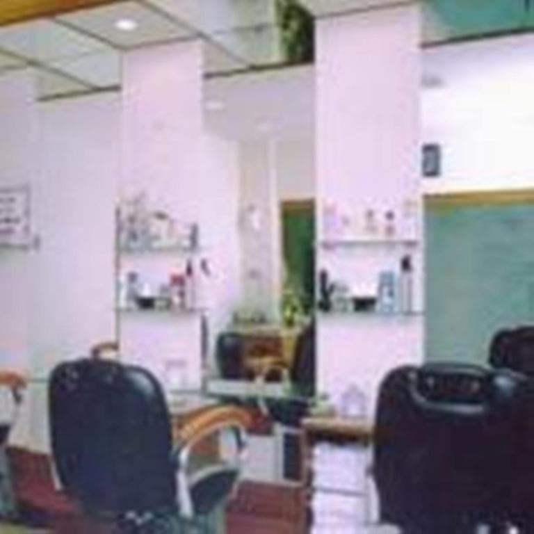 Hotel Hindusthan International,