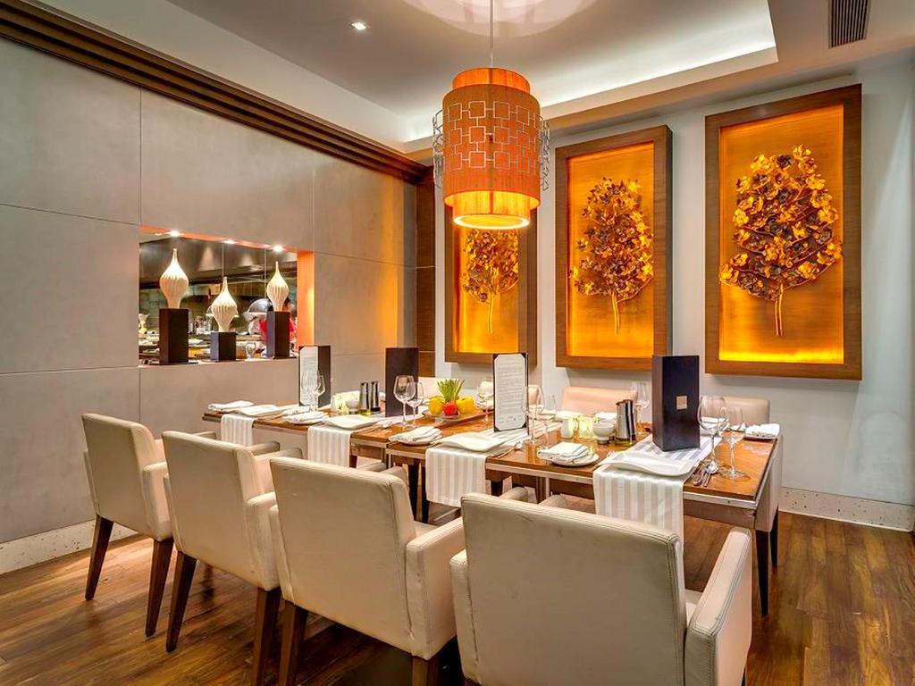 Hindusthan International, Hotel Kolkata
