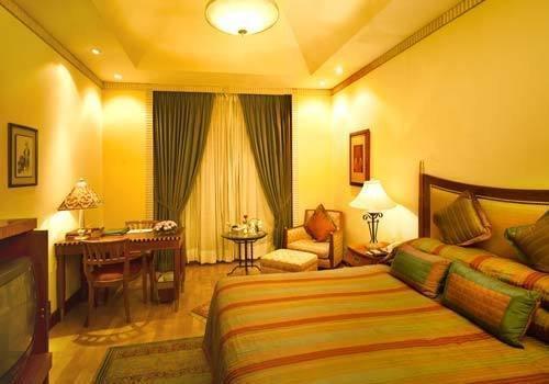 Hindusthan International, 5*