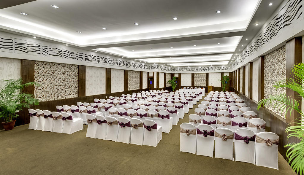 Hindusthan International, Hotel 5*